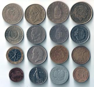 иностранные монеты разных годов и стран; все на фото. 16 шт.