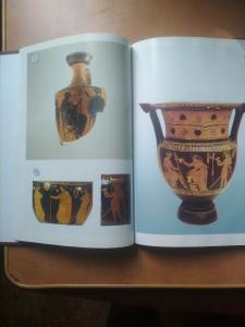 Античные расписные вазы из Крымских музеев.